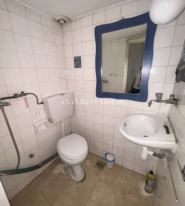 6 Z7569.jpg